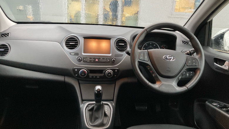 Hyundai i10 1.2 Premium SE 5dr Auto Petrol Hatchback